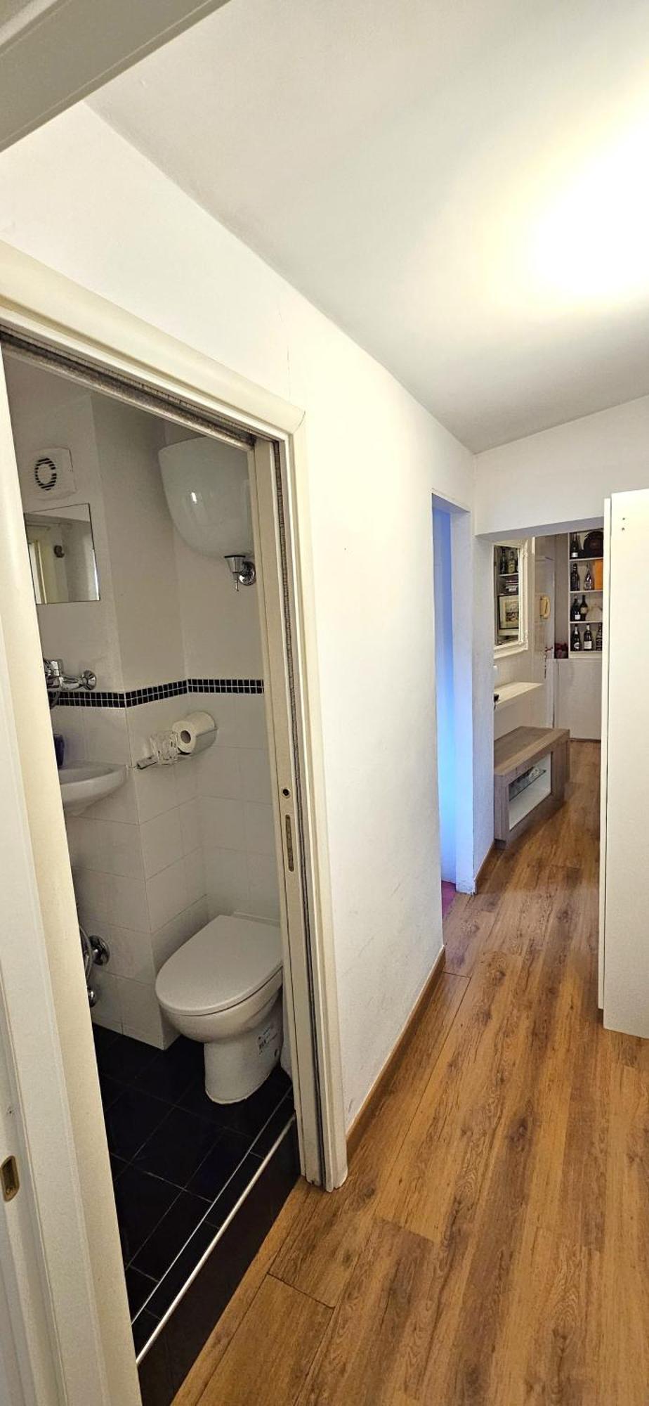 Apartment Monserrato Rom